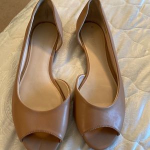 Nine West comfy flat. Size 10. Beige